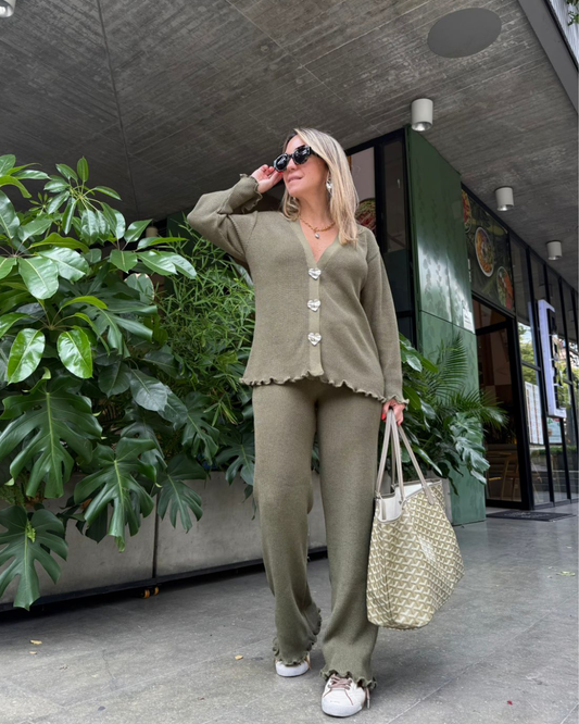 Essential Green Pants