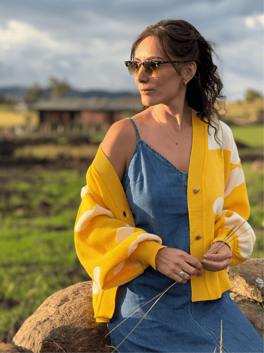 Clouds Sweater - Golden Hearts