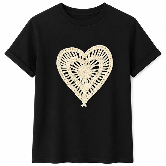 Camiseta Negra Hilos del Corazón 