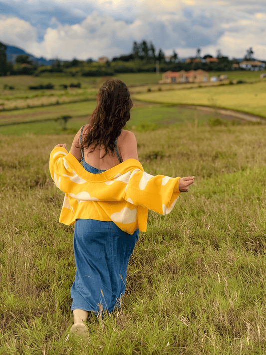 Clouds Sweater - Golden Hearts