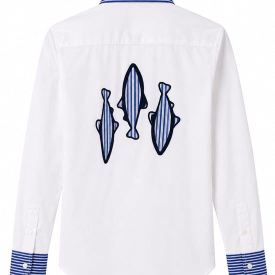 Camisa blanca en algodon de rayas peces
