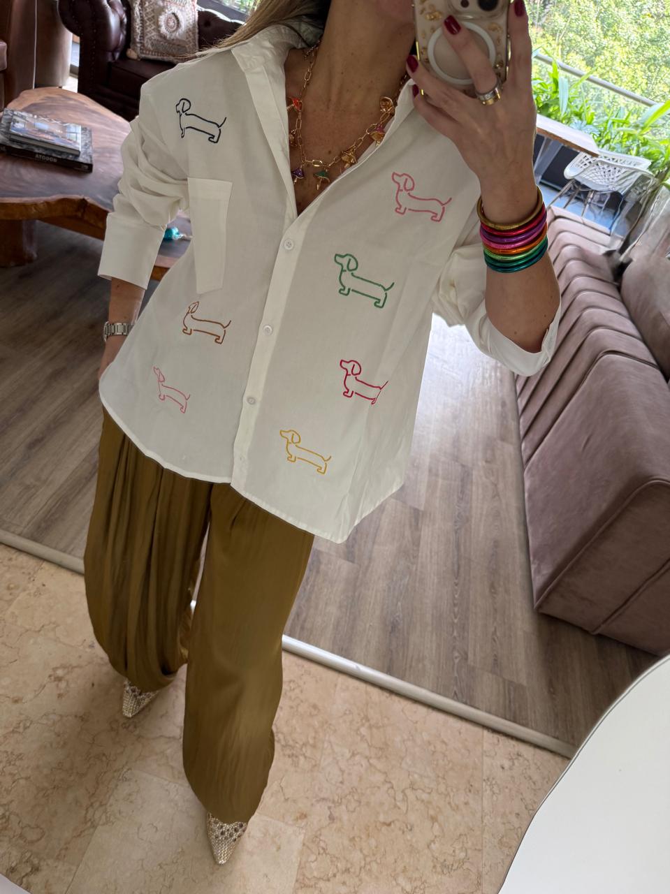 Camisa Perritos Salchicha Oversize 