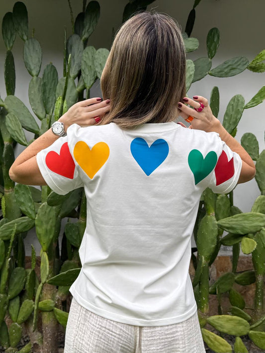 Camiseta Corazones 