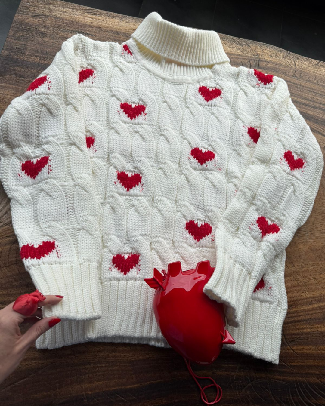 Sweater Marfil Corazones 